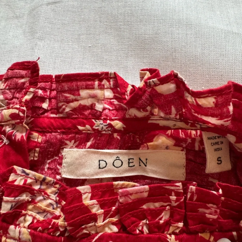 ⟡ DÔEN Heloise Top in Oak Bluffs - Size S - Red Floral Long-Sleeve Blouse - Picture 2 of 10